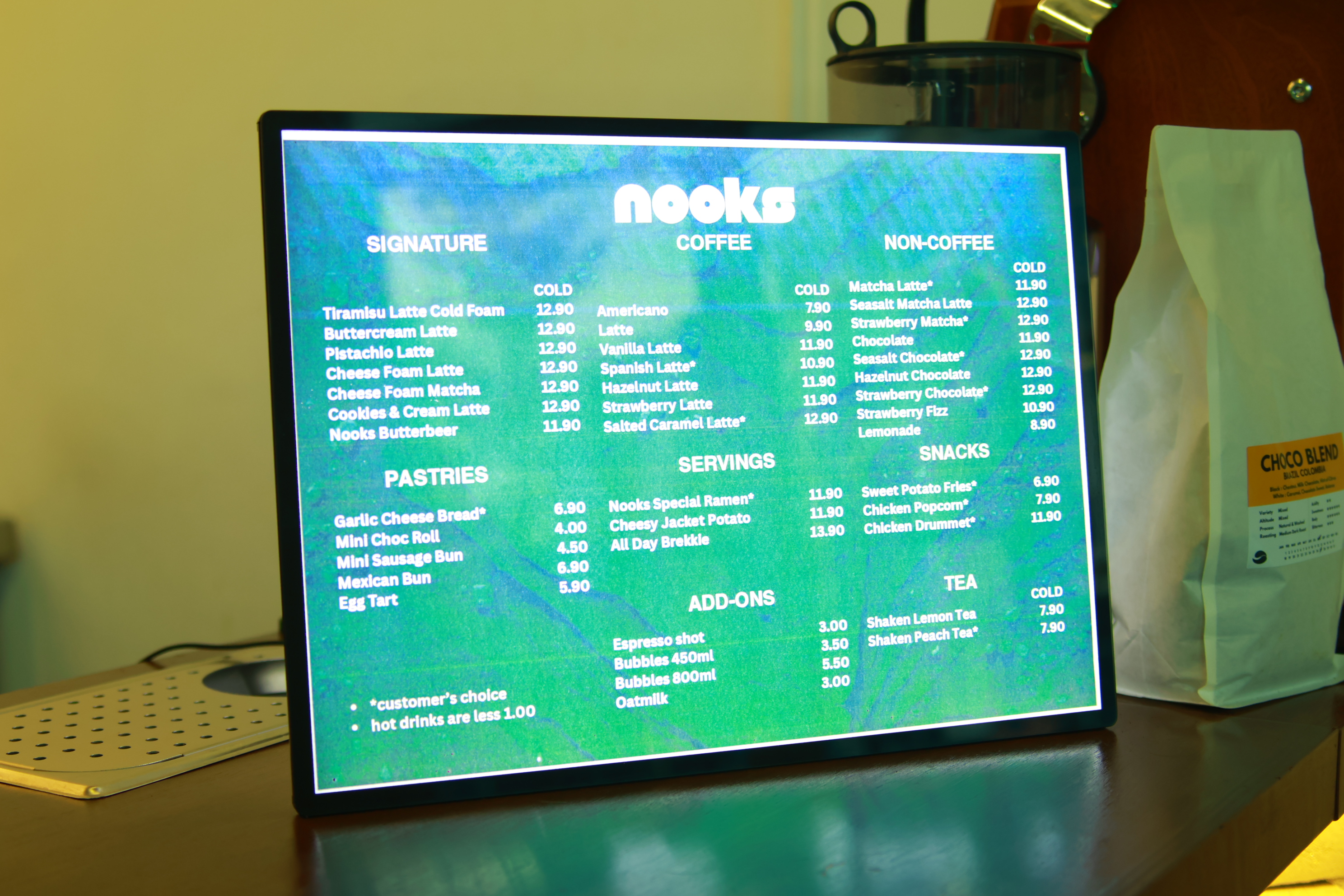 NOOKS digital menu board